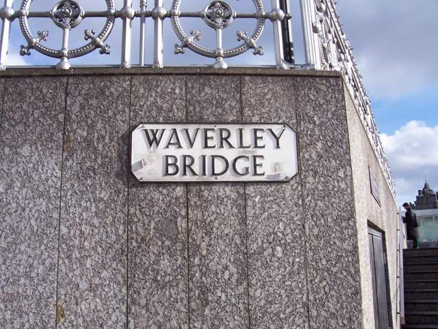 waverley-bridge
